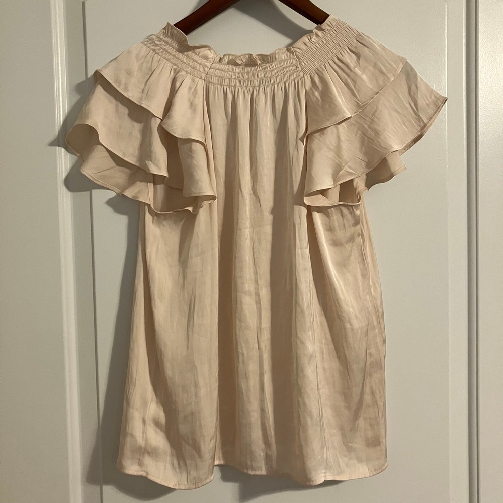 Express silky ruffle v-neck blouse flutter sleeves light peach color Women's S - Picture 7 of 12